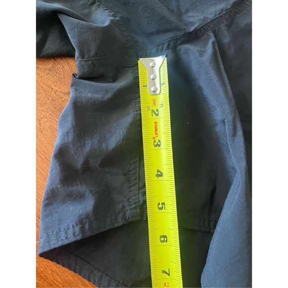 North Face Hiking Shorts Black - Picture 5 of 7